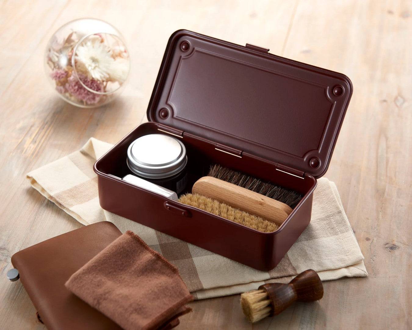 Toyo Steel T-190AB Trunk Shape Toolbox Antique Brown