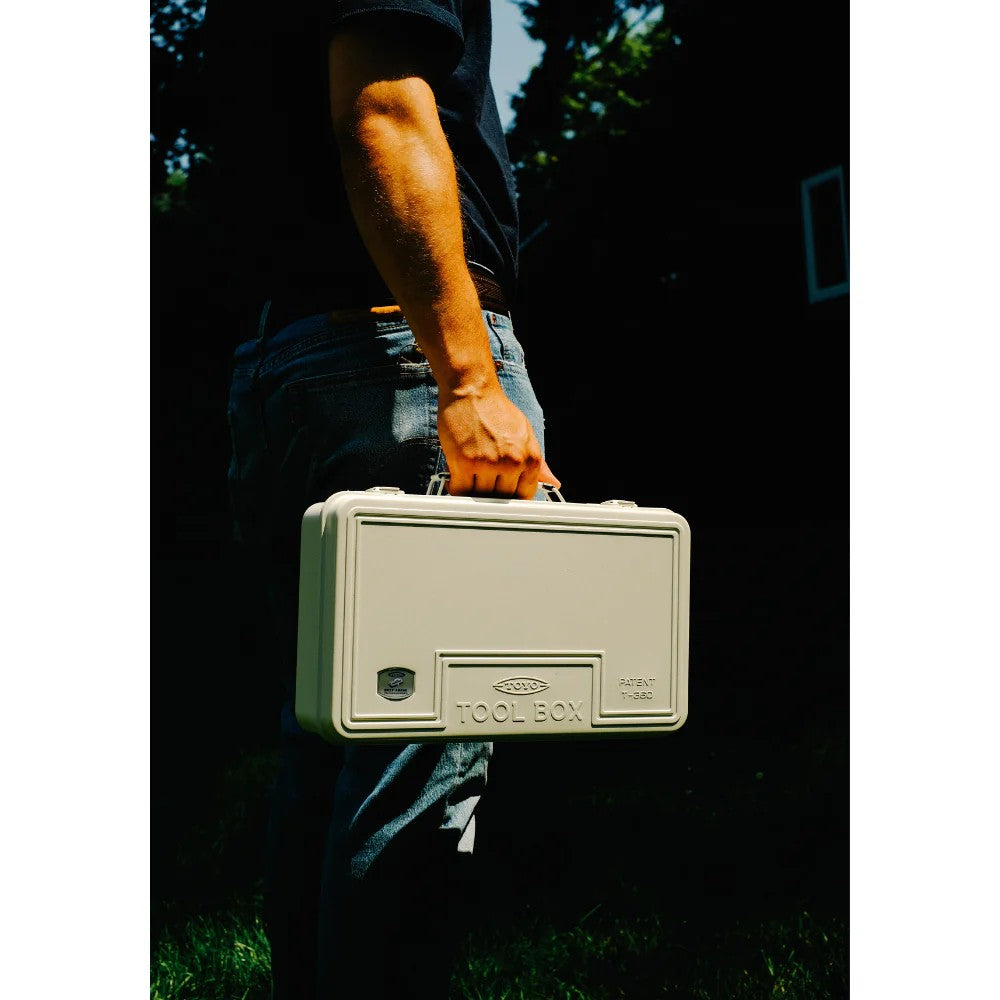 Toyo Steel T-360W Trunk Shape Toolbox White