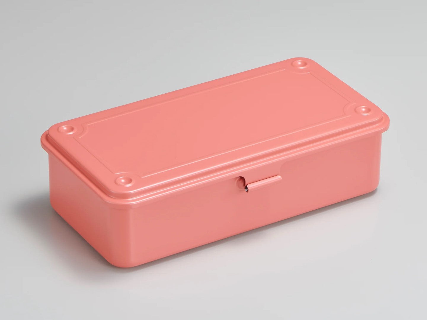 Toyo Steel T-190P0 Trunk Shape Toolbox Living Coral