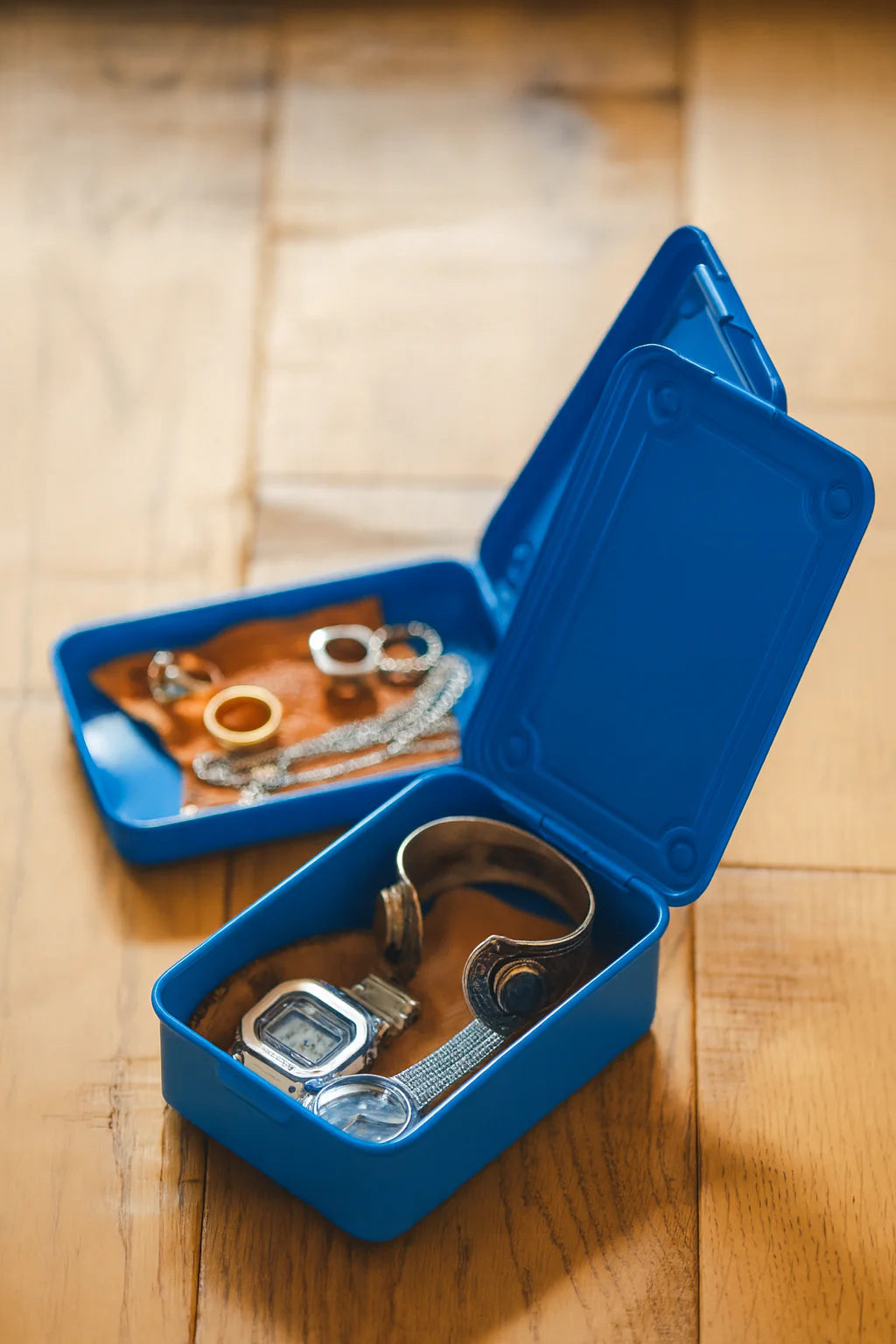 Toyo Steel T-150B Trunk Shape Toolbox Blue